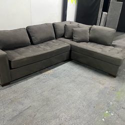 SECTIONAL COUCH SOFA