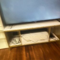 Mable And Gold TV Stand