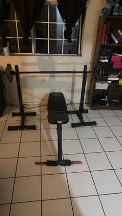 Adjustable work out bench