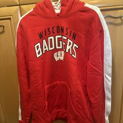 Wisconsin Badgers Hooded Sweatshirt Size Large New With Tags 