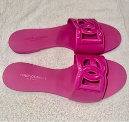 Dolce & Gabbana Pink DG Logo Slides