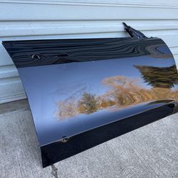 2017-2023 Tesla Model 3 Front right side door original