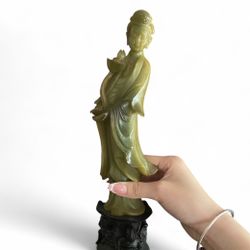 Antique jade Buddha statue