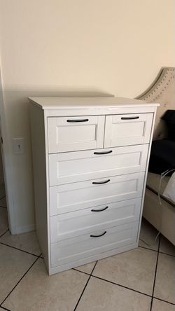 White 6-Drawer Tall Chest Dresser