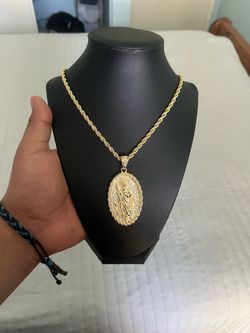 Double sided chain