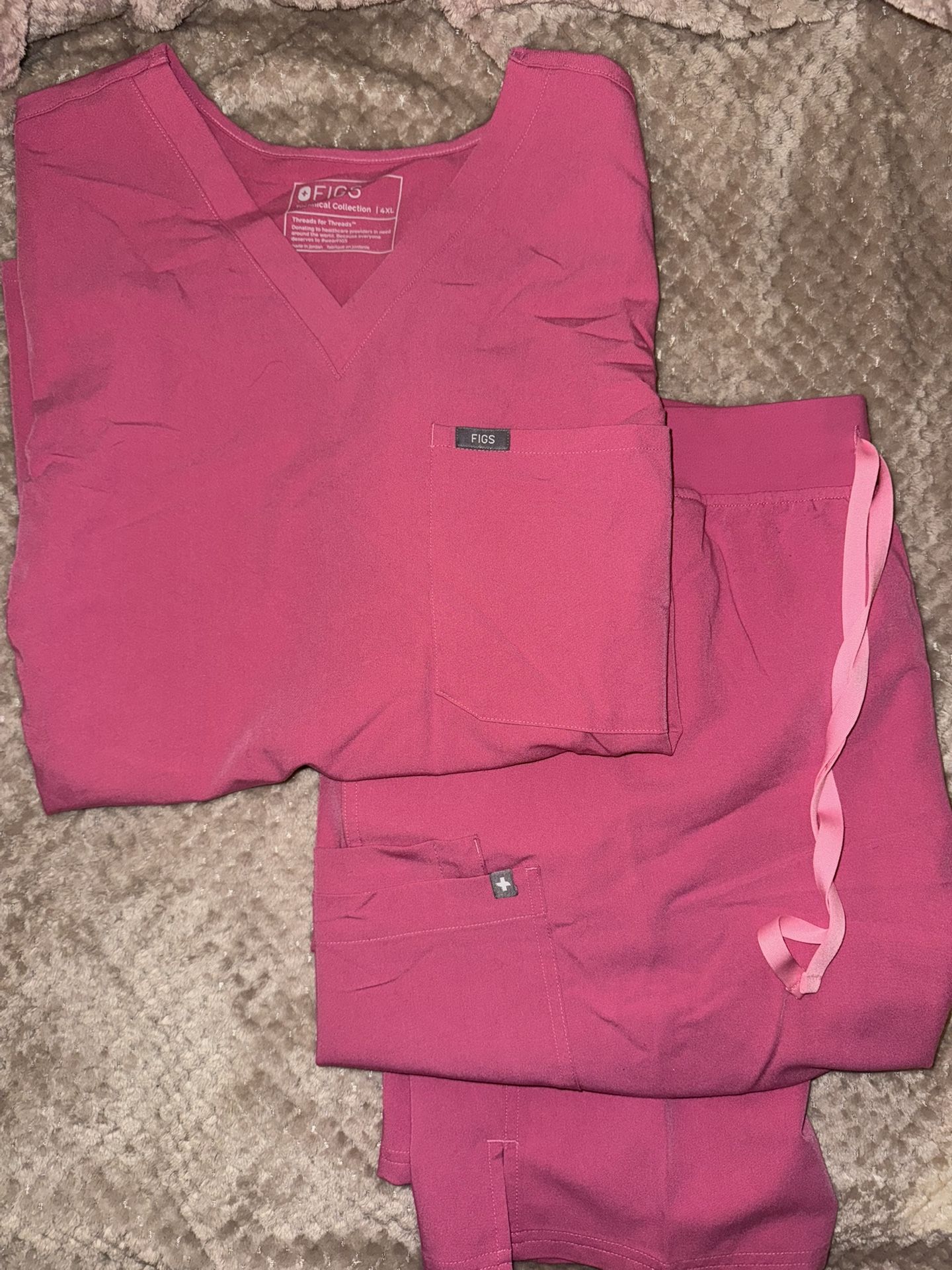 FIGS SCRUBS LIMITED EDITION COLOR F’ING PINK