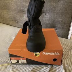 Kids Snowboots Size 3