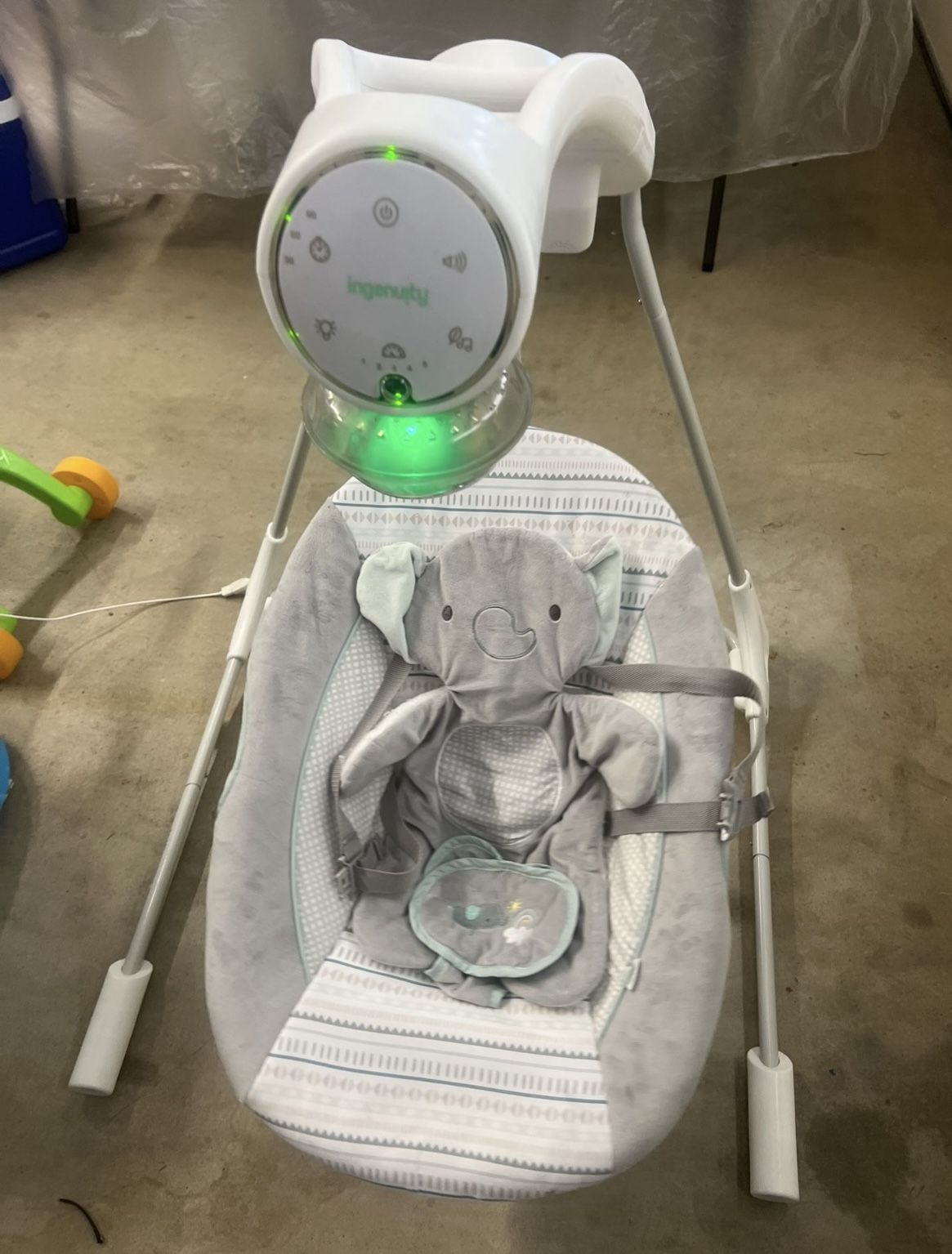 Ingenuity InLighten 5-Speed Baby Swing - Swivel Infant Seat, 5 Point Safety Harness, Nature Sounds, Lights