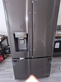 LG Black Stainless steel refrigerator