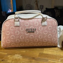 Guess Luggage🧳 