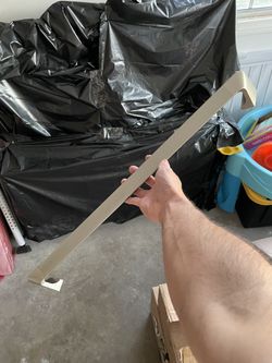 Towel bar