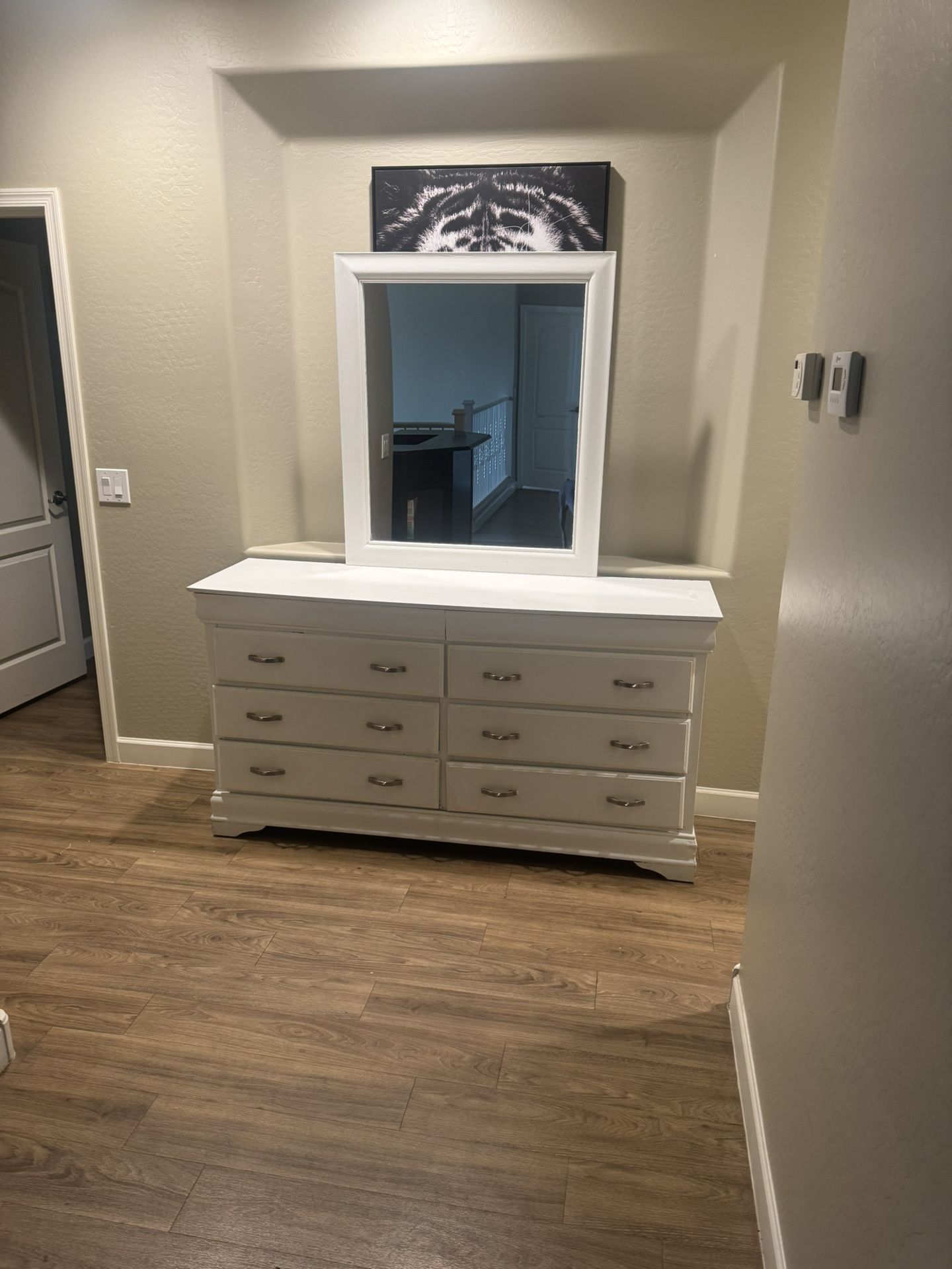 Large Dresser w/Mirror and 2 Jewelry Drawers
