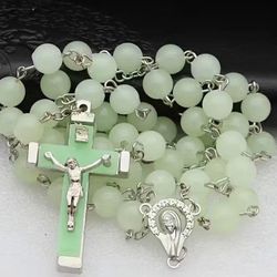 Glow-in-the-Dark Rosary Necklace 8mm Beads, 82cm Long, 4.7cm Cross Pendant Religious Halloween Car