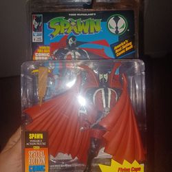 Spawn Collectable Action Figure W/Comic Book