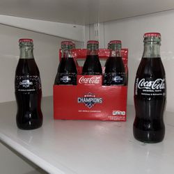 Atlanta Braves World Series Coke Bottle Limited Edition 