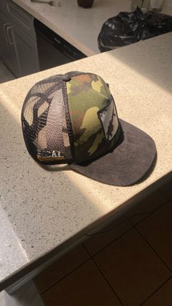 Signed !!!!Fuerza Regida Snap Hat PLN Brand