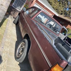1987 Nissan Pickup