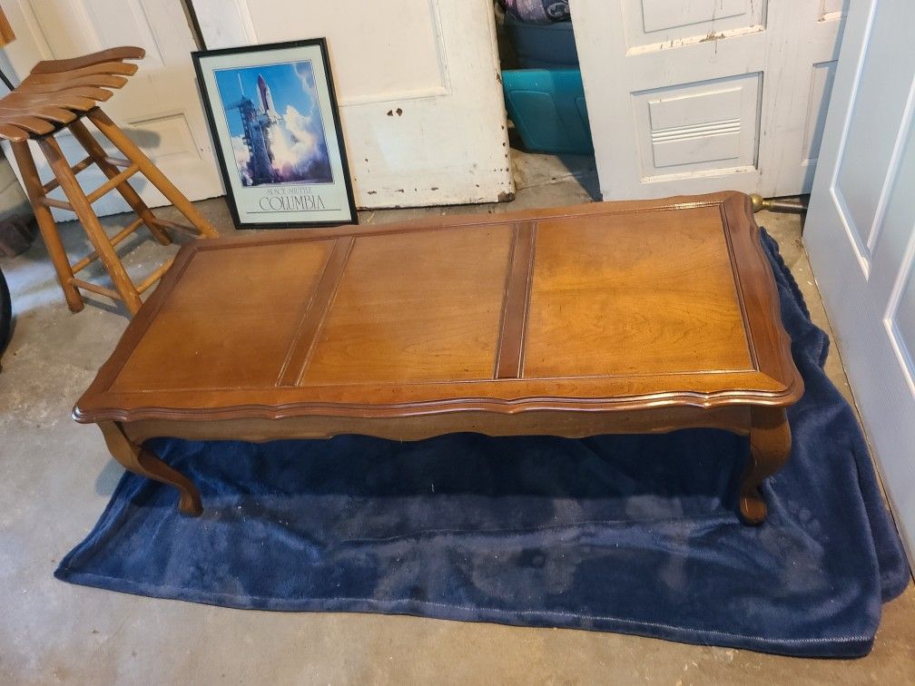 3 piece Set matching Mid century End table 2 side tables