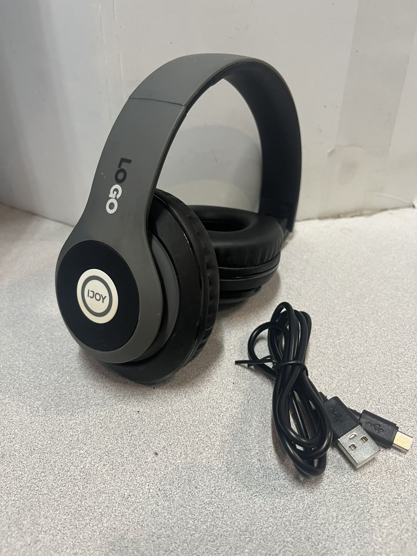 iJOY LOGO Wireless Over the Ear Headphones-Matte Gray