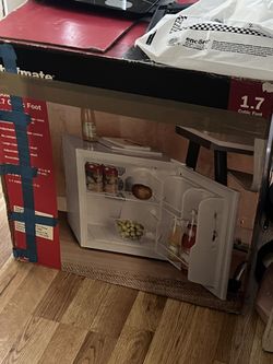 Mini Fridge