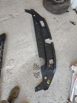 Ram 1(contact info removed)-24 Radiator Upper Seal 