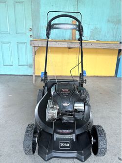Toro 22” Recycler Self-Propelled Lawn Mower – Personal Pace – Runs Excellent