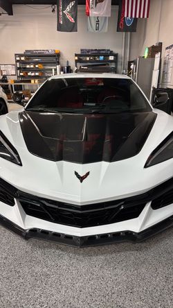 C8 Corvette Z06 Carbon Fiber Hood