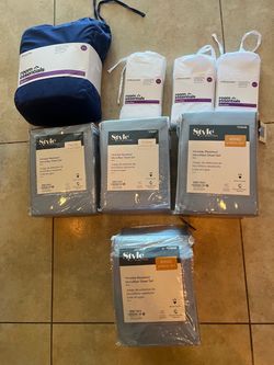 ***Brand New*** King size bedsheets and Full size bed sheets with brand new pillow cases
