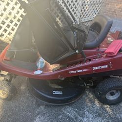 Craftsman Riding Mower In Great Condition
