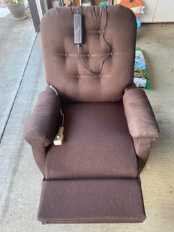 Free electric recliner