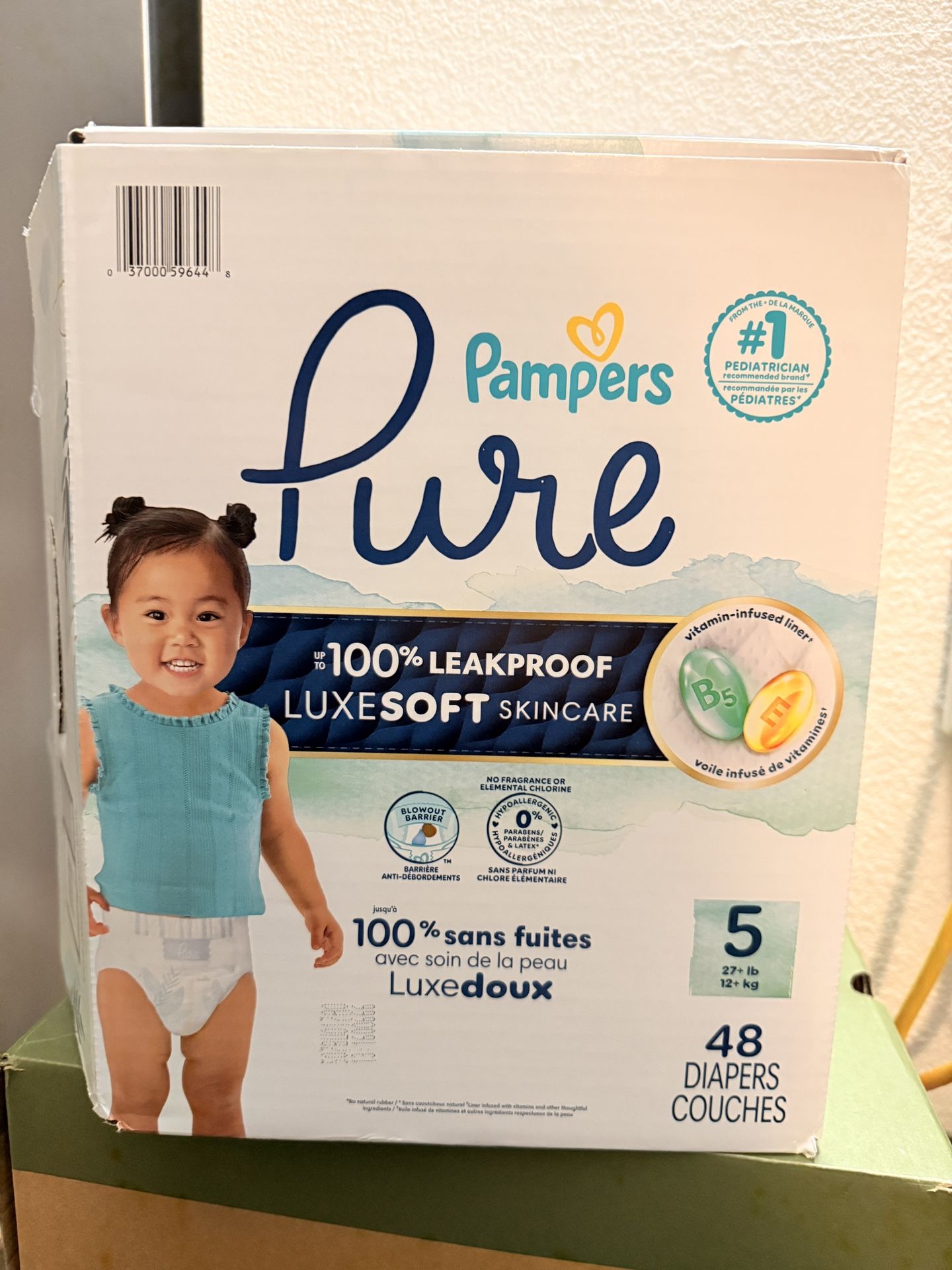 Pampers Pure Protection Baby Diapers, Size 5