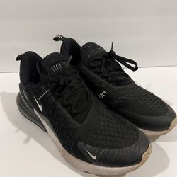 Nike Air Max 270 Size 9