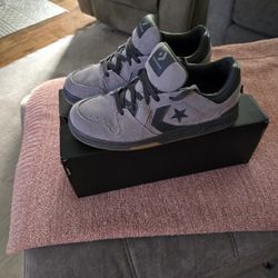Converse Size 10 Used Twice Only