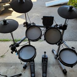 Electric Drum Set