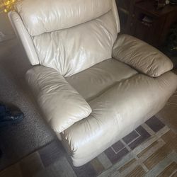 Single Reclining Couch