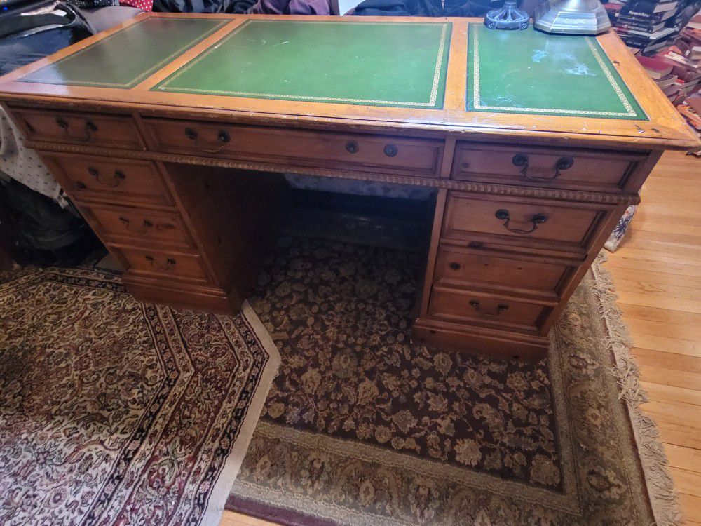 Free Vintage Antique Desk Wood Solid 