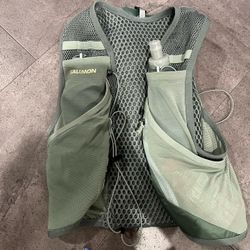 Salmon Running Vest 