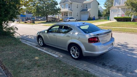 2012 Dodge Avenger