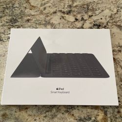 Apple ipad smart keyboard for 10.5 inch