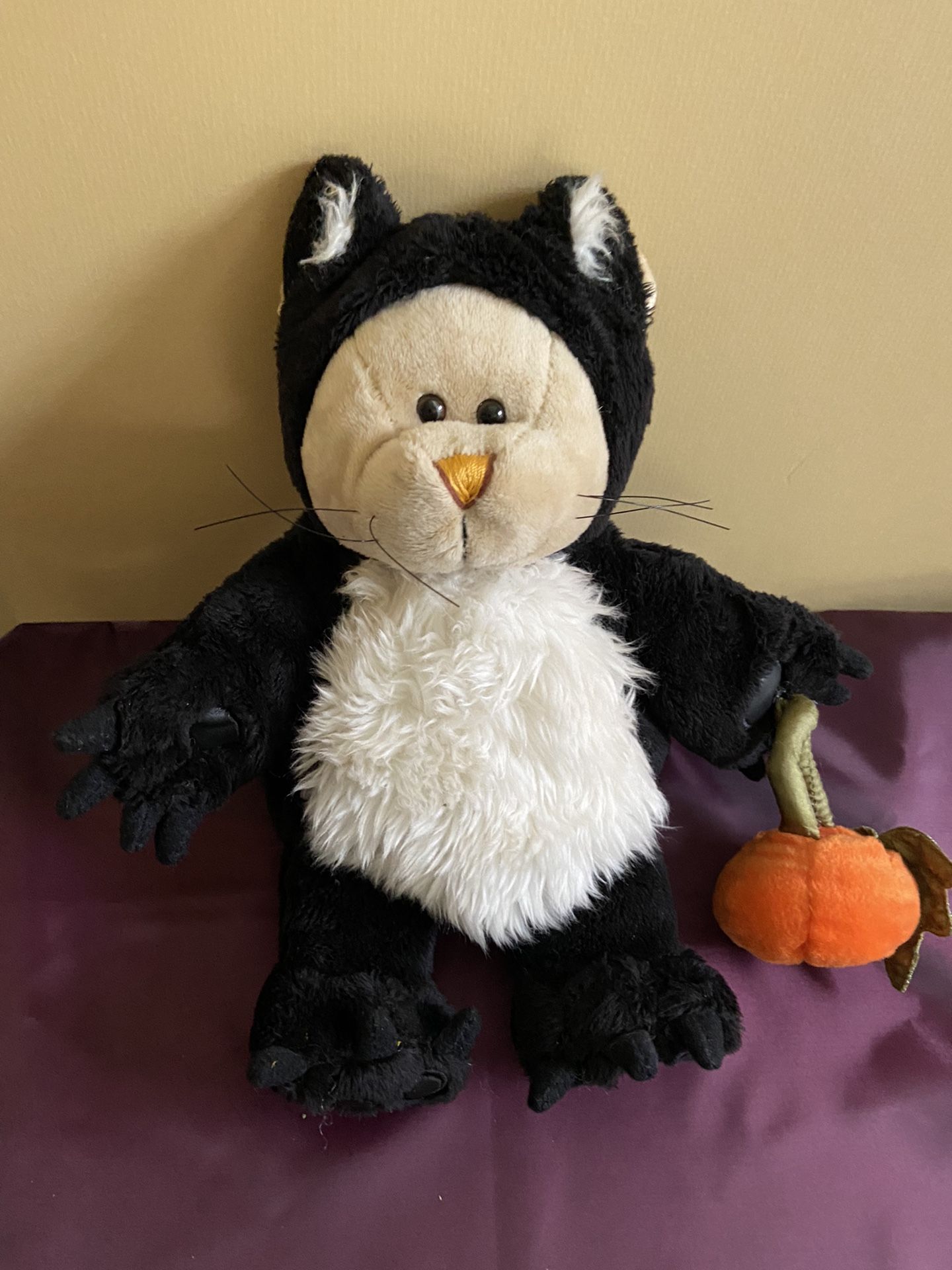 2005 Starbucks Bear
