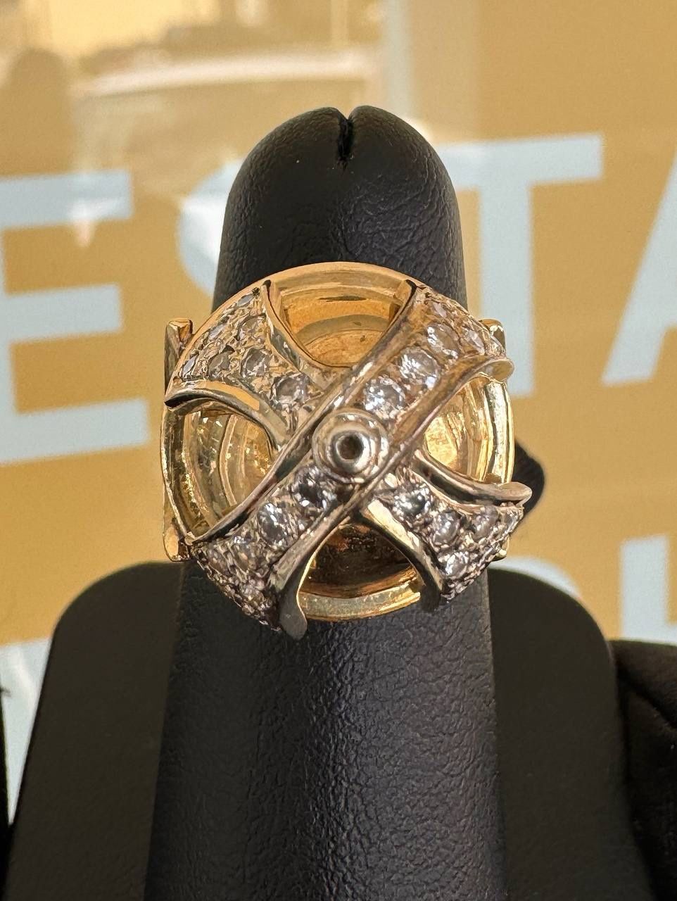 18k yellow gold cross fashion diamond spinner ring size 6