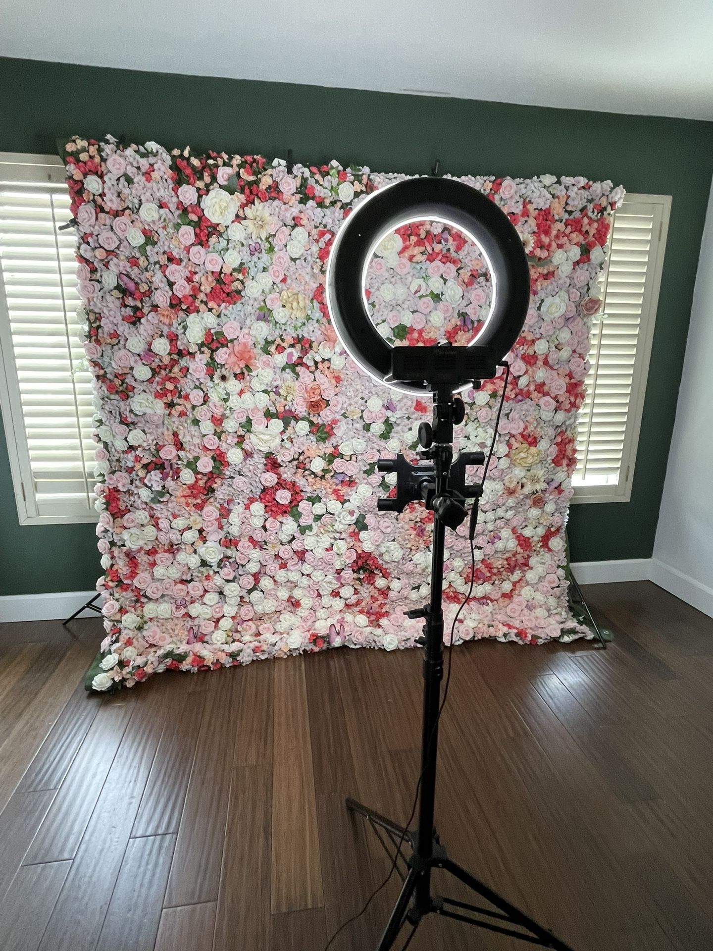 Floral Backdrop 8x8ft