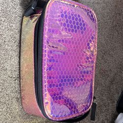 Iridescent pink and purple lunchbox