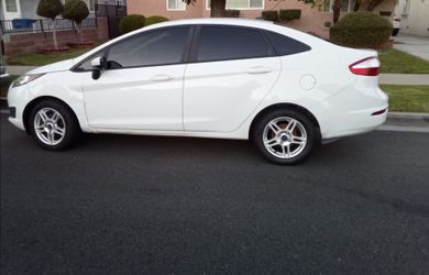 2017 Ford Fiesta