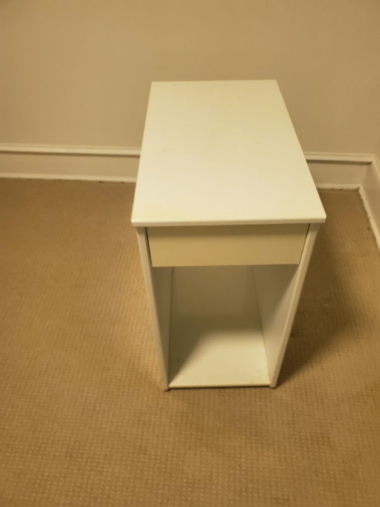 Desk for Computer tower with drawer