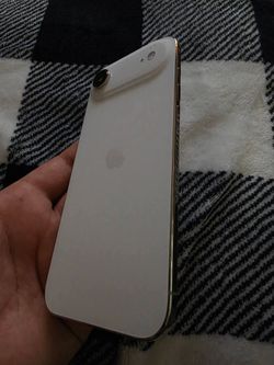 Vendo o Cambio ‼️
Iphone 17 Air
Dorado
256gb
Desbloqueado 
Bateria 100%
Como Nuevo 
Con Caja
