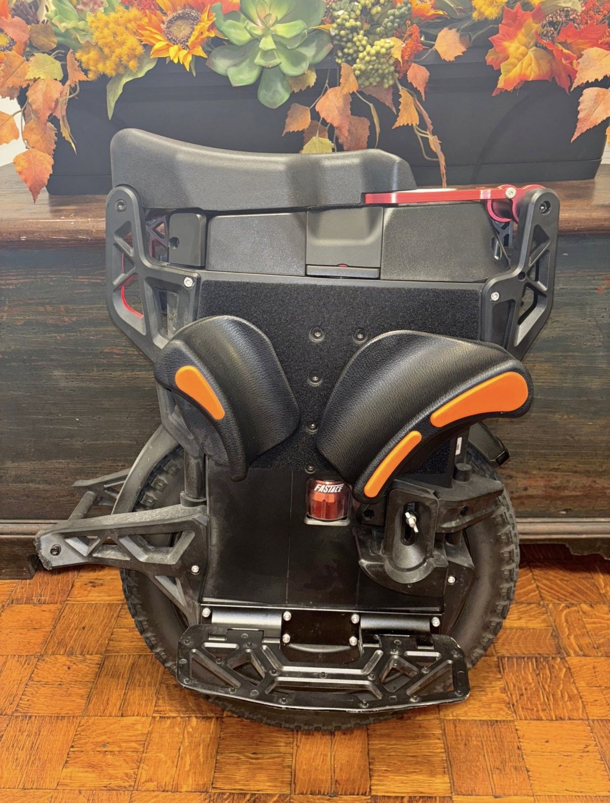 Veteran-Lynx-Electric-Unicycle
