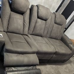 Reclining Couch 