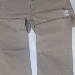 New men Levi's 42x30 jeans