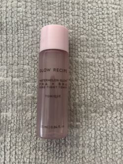 NEW GLOW RECIPE WATERMELON GLOW PHA + BHA PORE TIGHT TONER $5!